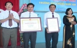 Long Hoa secondary school wins title of national standard school