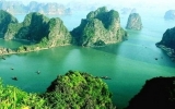 Ha Long tourist boats receive GPS systems