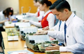 Xóa bỏ trần lãi suất: Đến lúc hay chưa?