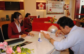 Ngân hàng đua nhau giảm lãi suất cho vay