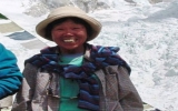 Cụ bà 73 tuổi lập kỷ lục chinh phục đỉnh Everest