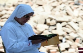 Quake survivors' misery as Italy counts the cost