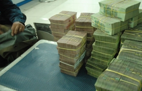 Khó chặn lãi suất "vượt rào"