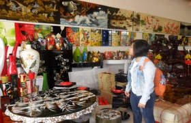 Làng sơn mài Tương Bình Hiệp: Điểm đến hấp dẫn của tour du lịch làng nghề