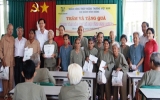 Vietcombank Bình Dương tổ chức thăm tặng quà cho Trung tâm Bảo trợ xã hội tỉnh