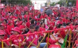 Phe Áo đỏ Thái Lan bao vây Đảng đối lập