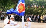 Vietnam hoists ASEAN flag to celebrate group anniversary