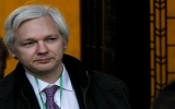 Ecuador tố Anh “dọa” xông vào sứ quán bắt ông chủ WikiLeaks