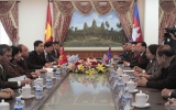 Cambodian leaders receive Deputy PM Nguyen Xuan Phuc