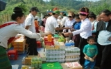 奠边省与老挝北部七省加强贸易、旅游促进活动