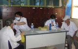 Trạm Y tế phường Phú Cường (TP.TDM): Khám bệnh và phát thuốc miễn phí cho 300 người cao tuổi