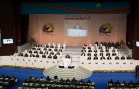越南出席第14届法语国家领导人会议
