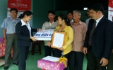 Công ty Bảo hiểm nhân thọ Prudential: Trao tặng nhà nhân ái tại huyện Bến Cát