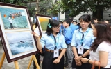 Binh Duong youths: showing their love for the islands and ocean