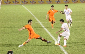 2012年平阳电视台（BTV）杯进入第四天比赛∶西贡春城守住B组榜居首位