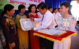 Thuan An town, Phu Giao district mark 30th anniversary of Vietnamese Teachers’ Day