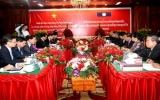 Hanoi, Vientiane strengthen ties