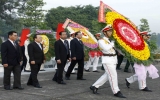 Lãnh đạo tỉnh viếng Nghĩa trang Liệt sĩ nhân kỷ niệm 68 năm Ngày thành lập Quân đội nhân dân Việt Nam
