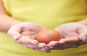 Làm đẹp với lòng trắng trứng