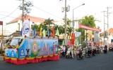 Diễu hành tuyên truyền cổ động kỷ niệm Ngày Dân số Việt Nam 26-12
