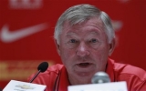 United boss Ferguson angry over Tottenham's Fryers deal