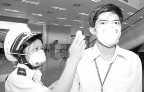 Kiểm soát y tế khi xuất - nhập cảnh