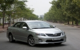 Top 5 mẫu xe con bán chạy nhất Việt Nam năm 2012