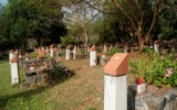Đoàn cán bộ, phóng viên các báo đài viếng Nghĩa trang Hàng Dương (Côn Đảo)