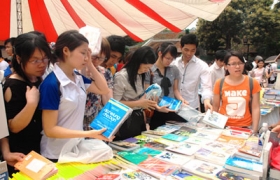 “欢庆2013癸巳年”免费读书节