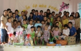 Chi đoàn Báo Bình Dương: Tặng quà tết cho 100 trẻ em cộng đồng