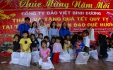 Công ty Bảo Việt Bình Dương: Tặng quà gia đình chính sách, trẻ mồ côi