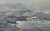 Vinacomin xuất khẩu tấn than đầu tiên của năm mới