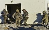 Afghanistan lệnh cấm quân đội yêu cầu NATO hỗ trợ
