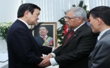 Chủ tịch nước viếng Tổng thống Venezuela Chavez