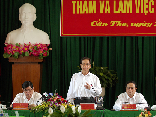 Thủ tướng làm việc với lãnh đạo TP Cần Thơ