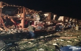 Cận cảnh vụ nổ nhà máy phân bón tại bang Texas (Mỹ)
