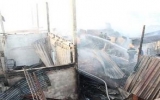 Hậu Giang: Cháy chợ, 36 kiốt và nhà dân bị thiêu rụi