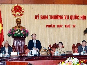 Thường vụ Quốc hội nghe báo cáo lấy phiếu tín nhiệm