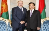 Vietnamese PM meets with Belarusian President