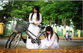 Khi con biết yêu