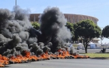 Bạo loạn bùng phát trước giờ khai mạc Confederations Cup