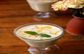 Sữa chua chuối bưởi