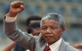 NELSON MANDELA: Con người vĩ đại