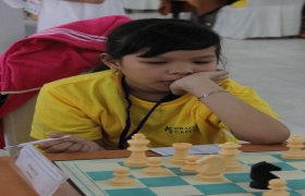2013年亚洲青年国际象棋锦标赛：平阳省棋手武梅竹夺得银牌