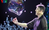 Renowned bubble magician proud of his haft Vietnamese blood