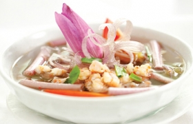 Canh bông súng nấu tôm