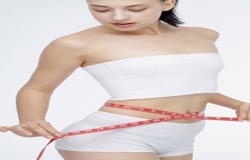 Giảm cân: Chọn ăn kiêng hay thể dục?