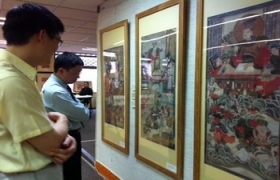 越南在法国举办民间画图展览会
