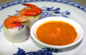 Thịt luộc tôm chua