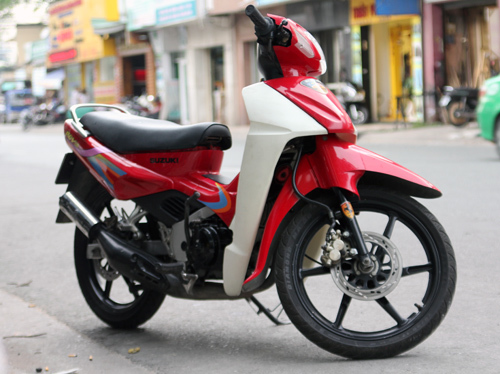 Suzuki RGV 120 biển số đẹp có giá 1 tỷ đồng  Xe máy